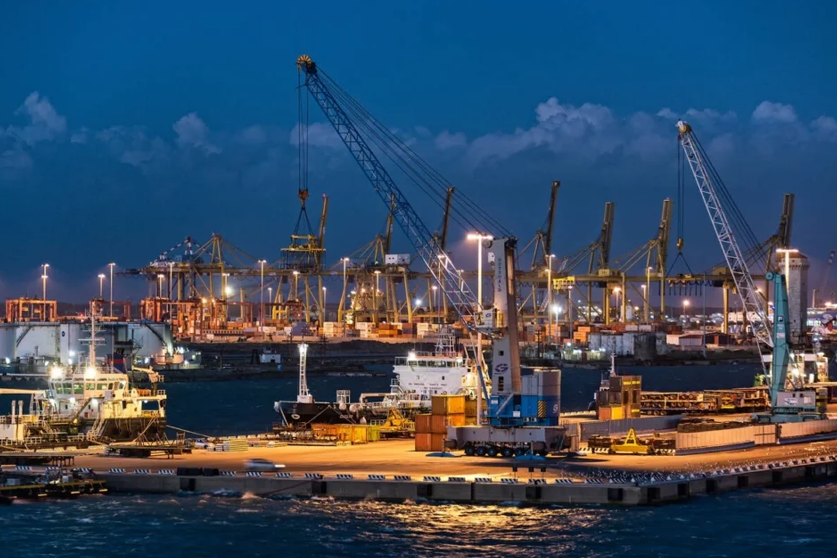 Italian port facilities