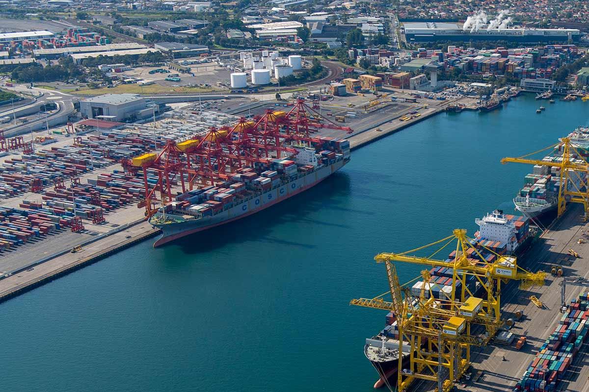 Oceania port facilities